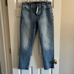 Banana Republic low rise, straight jeans size 28